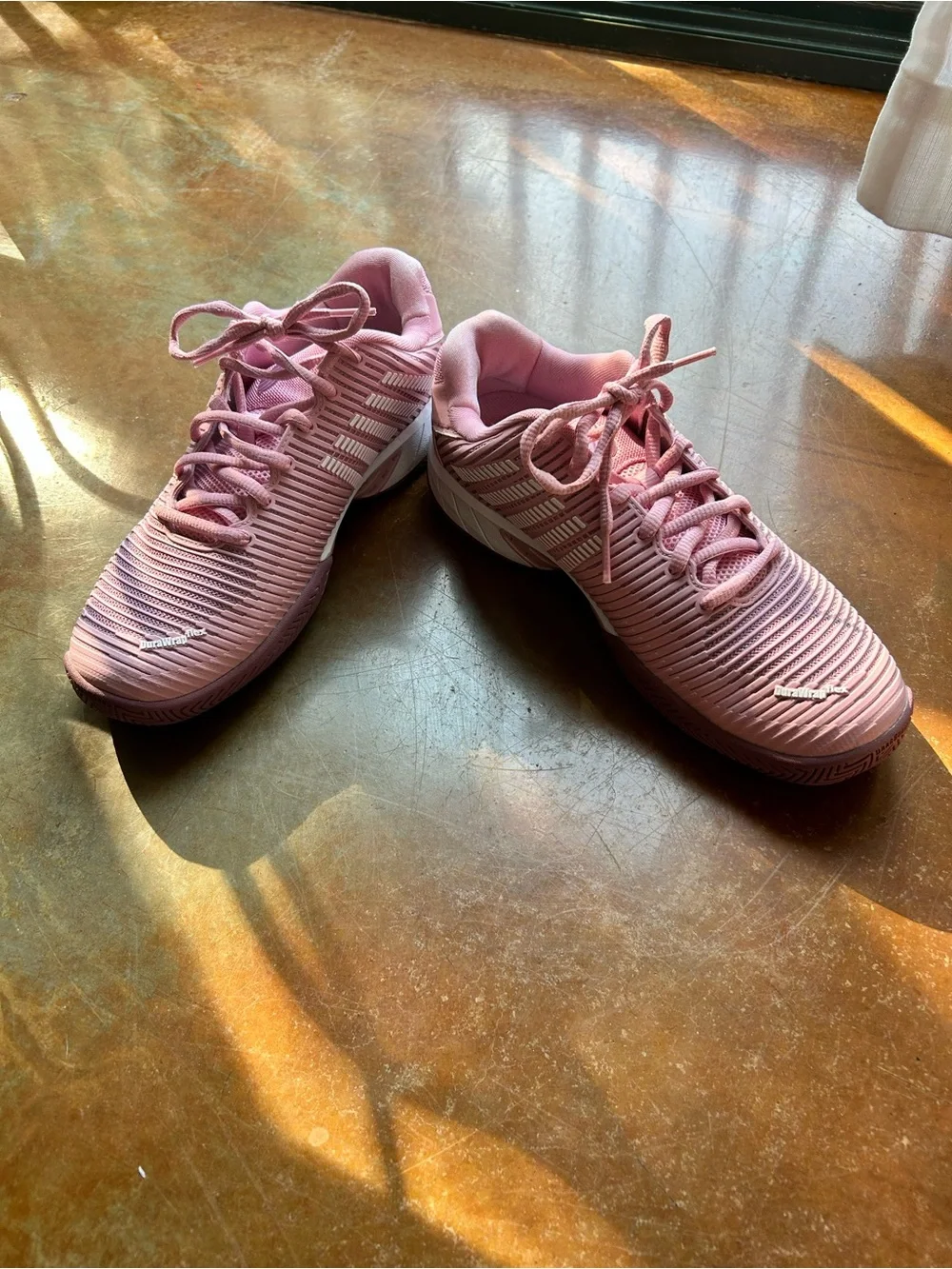 K-Swiss Women's Pink/Grape/Orchid Haze Tennis Sneakers in 9.5